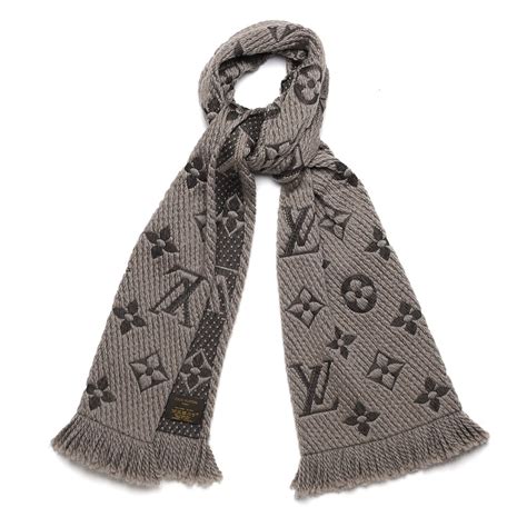 lv wool scarf